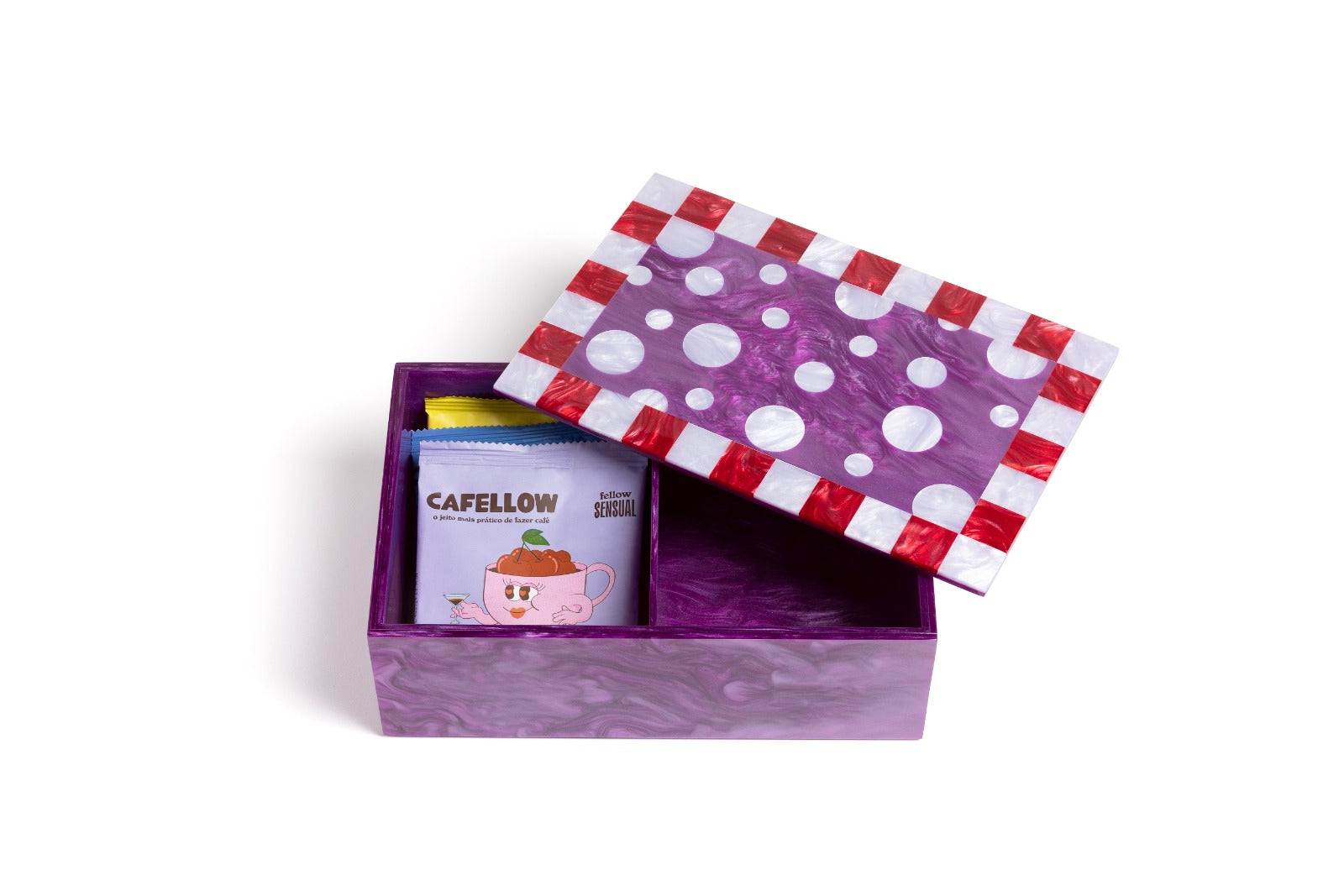 Caixa Colab Cafellow + Pingo Studios